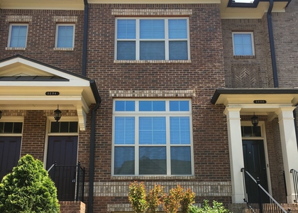 2254 Lavista Square - Photo 1