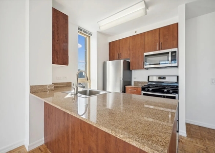 888 Main Street - Photo 1