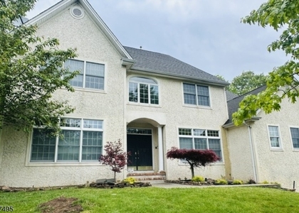 8 Pring Ct - Photo 1