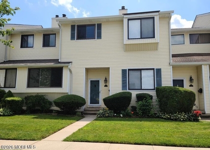 215 Clubhouse Drive - Photo 1