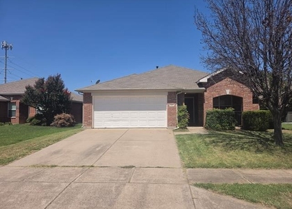 5809 Thoroughbred Court - Photo 1
