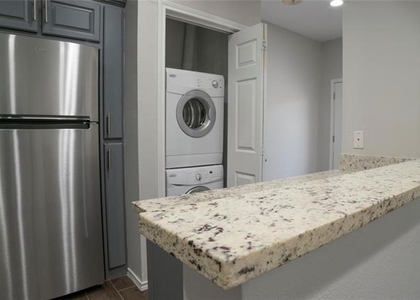 4104 N Hall Street - Photo 1