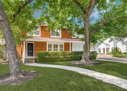 3528 Mockingbird Lane - Photo 1