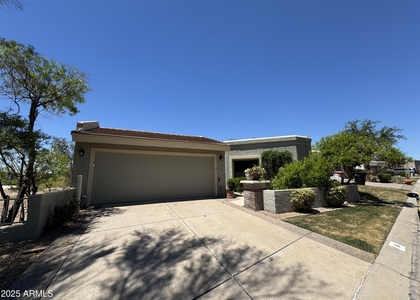 8100 E Camelback Road - Photo 1