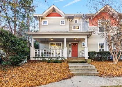 958 W 1st Street - Photo 1