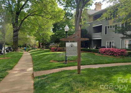 226 Queens Road - Photo 1