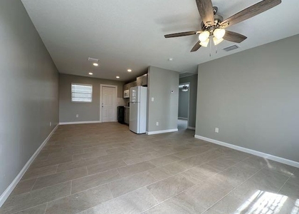 3519 Windsor Avenue - Photo 1