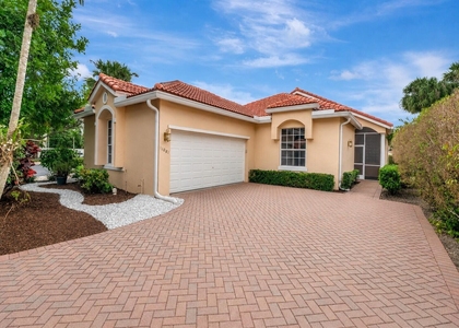 11081 Springbrook Circle - Photo 1