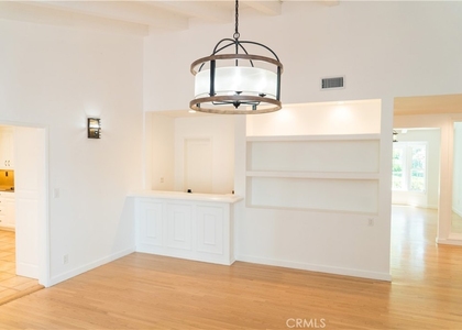 5054 Encino Avenue - Photo 1