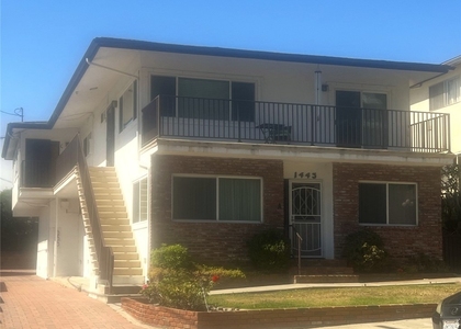 1443 W 9th Street - Photo 1