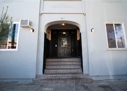 1411 Burlington Avenue - Photo 1