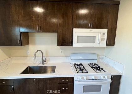 12426 Central - Photo 1