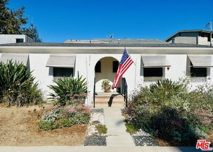 2371 Edgewater Terrace - Photo 1