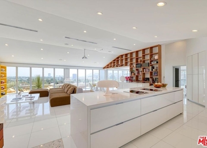 11001 Wrightwood Place - Photo 1
