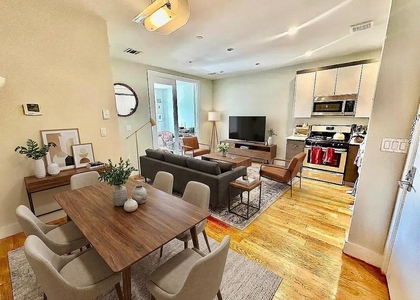 98 Diamond Street - Photo 1