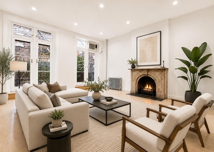 54 West 9th Street - Photo 1