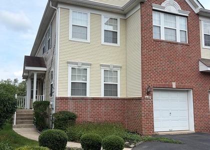 193 Fountayne Lane - Photo 1