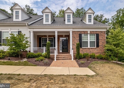 392 Buckeye Circle - Photo 1