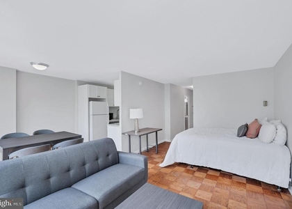2201 L Street Nw - Photo 1