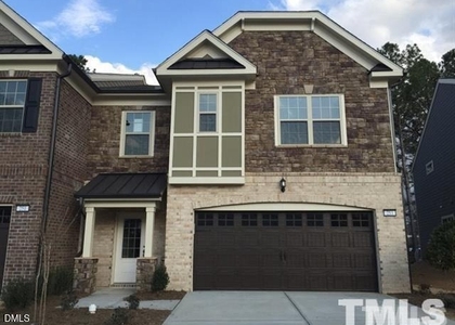 425 Daylin Drive - Photo 1