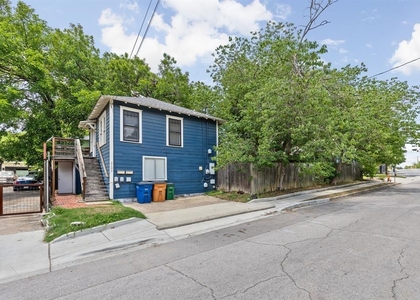 2102 Brackenridge St - Photo 1