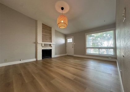 6713 West Gate Blvd - Photo 1