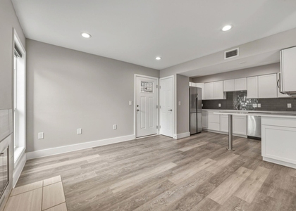 935 La Posada Dr - Photo 1