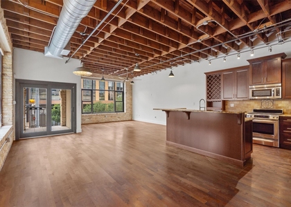 411 Brazos St - Photo 1