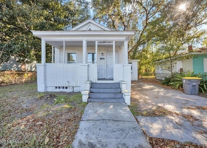 1648 W 36th Street - Photo 1