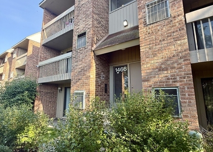 1466 E Ports O' Call Drive - Photo 1