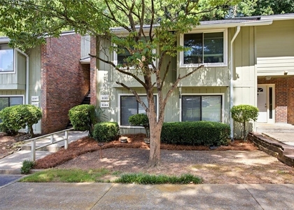 2183 Surrey Court Se - Photo 1