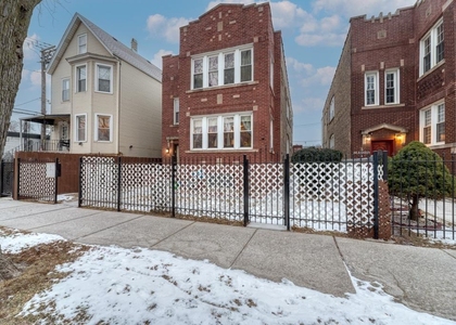 1941 N Harding Avenue - Photo 1