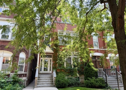 1463 N Leavitt Street - Photo 1