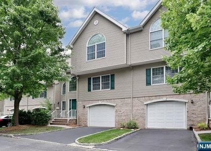 90 Elm - Photo 1