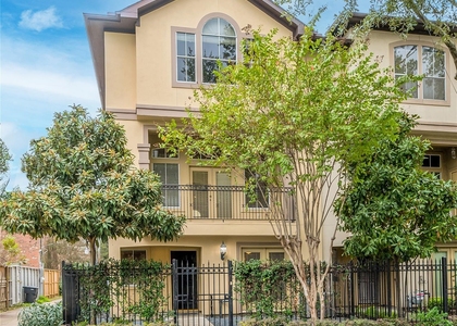 315 Sandman Street - Photo 1