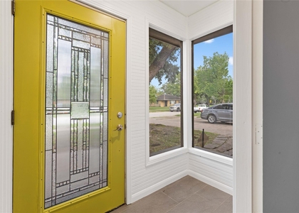 1422 Hewitt Drive - Photo 1