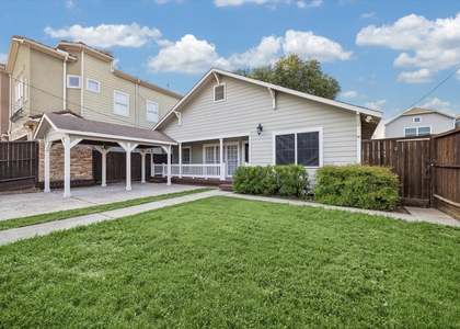 1221 Aurora Street - Photo 1