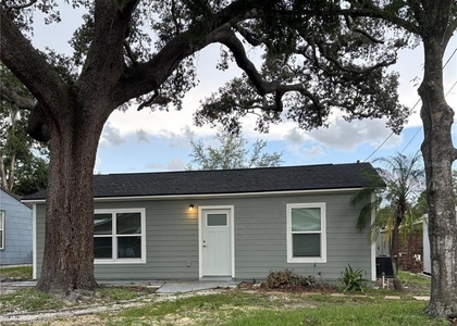 220 W North Street - Photo 1