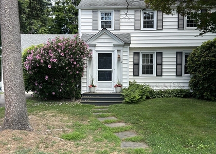 12 Southfield Road - Photo 1