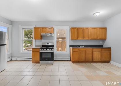 354 Poplar Street - Photo 1
