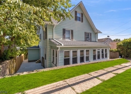 409 Boonton Ave - Photo 1