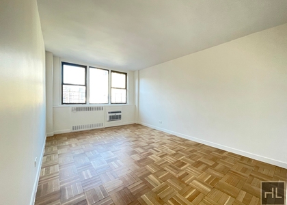 East 79th Street - Photo 1