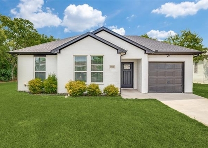 2918 Morgan Drive - Photo 1