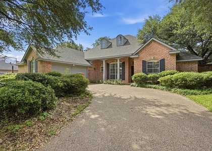 3318 Summergrove Drive - Photo 1