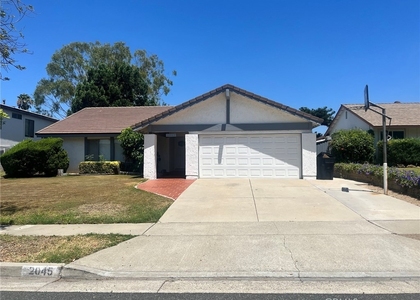 2045 Chevy Chase Drive - Photo 1