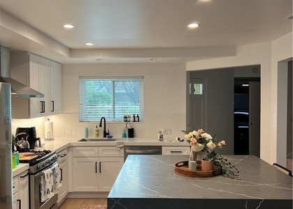7 Firwood - Photo 1