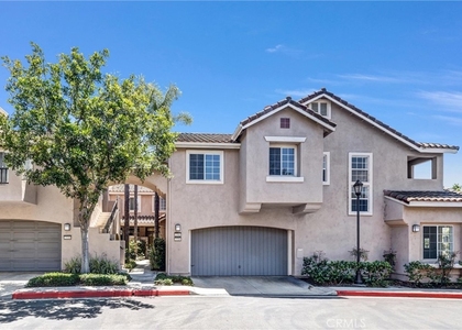 2316 Cascade - Photo 1
