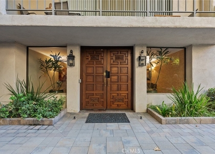 330 W California - Photo 1