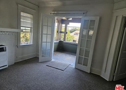 1665 W 12th Place - Photo 1