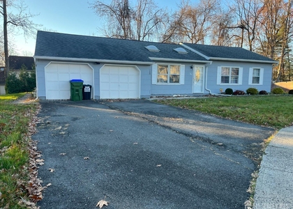 66 Netherwood Circle - Photo 1